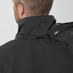 MILLET POBEDA INS JKT M BLACK 22 -Ski Promotion Magasin 9 101097 pobeda ins jkt m black miv8881 0247 06