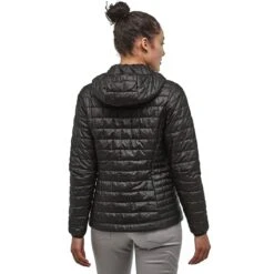 PATAGONIA W'S NANO PUFF HOODY BLACK 23 -Ski Promotion Magasin 9 62606 w s nano puff hoody black 84227 blk 04