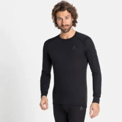 ODLO ACTIVE WARM ECO BL TOP CREW NECK L/S BLACK 23 8 ODLO ACTIVE WARM ECO BL TOP CREW NECK L/S BLACK 23 -Ski Promotion Magasin 9 74986 active warm eco bl top crew neck l s black 159102 15000 03
