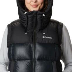 COLUMBIA PIKE LAKE II INSULATED VEST BLACK 23 -Ski Promotion Magasin 9 95916 pike lake ii insulated vest black 1909293 011 03
